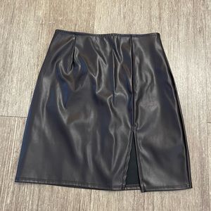 NWT Windsor Brown Faux Leather Mini Skirt with Slit